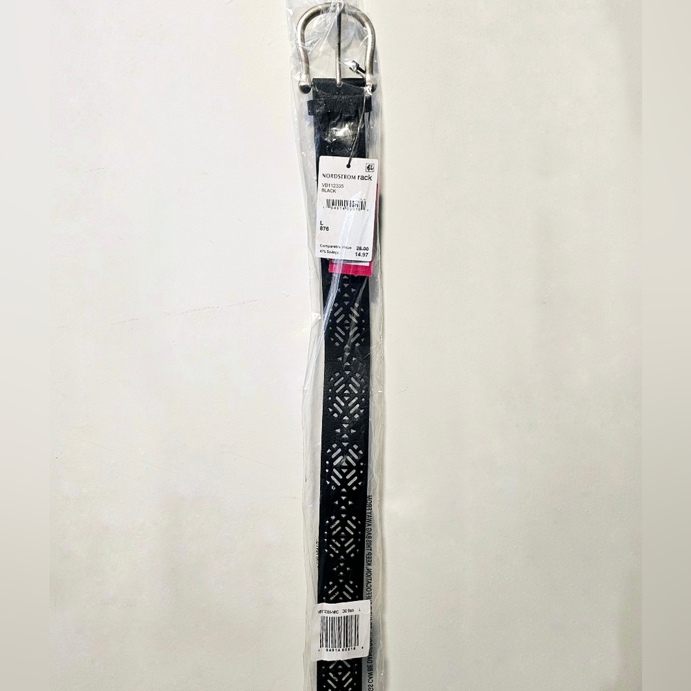 Vince Camuto, NEW w/ tags, geometric perferated belt, L